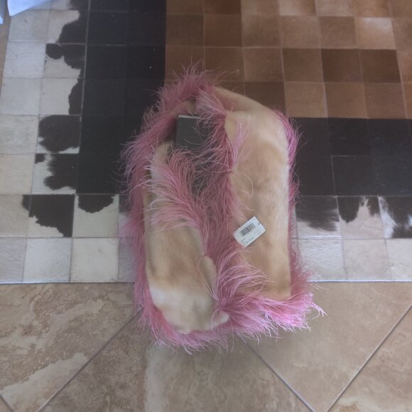 Prada mink and ostrich feather scarf New - Picture 1 of 4